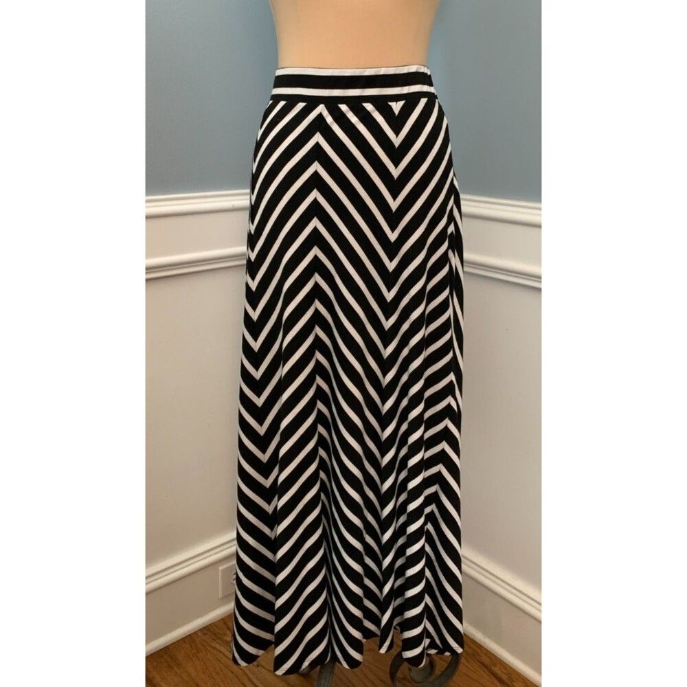 Torrid Skirt Womens 0 (34) Maxi Pull-On Geo Striped Straight Stretch Flowy Boho
